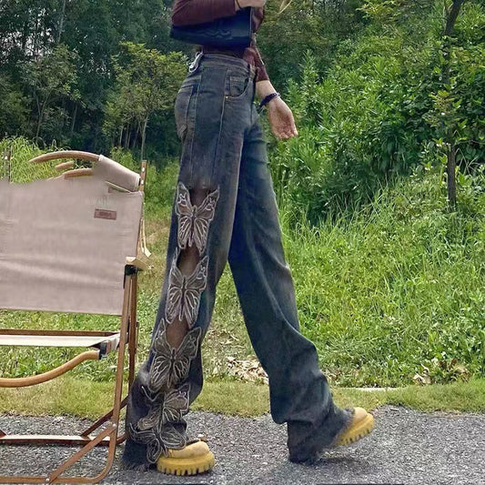 Moderne retro højtaljede jeans til kvinder med broderier, løse huller, vidde ben og udskåret sommerfugledesign
