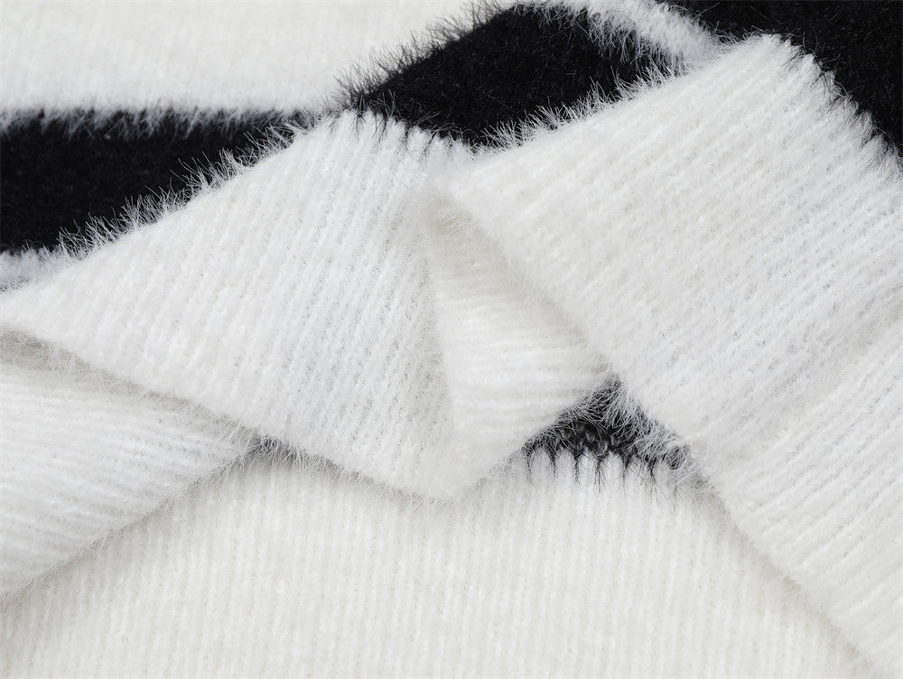 Striped Loose Round Neck Sweater Men