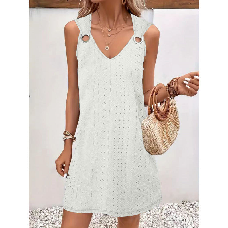 Sleeveless V-neck Dress With Metal Buttons For Women