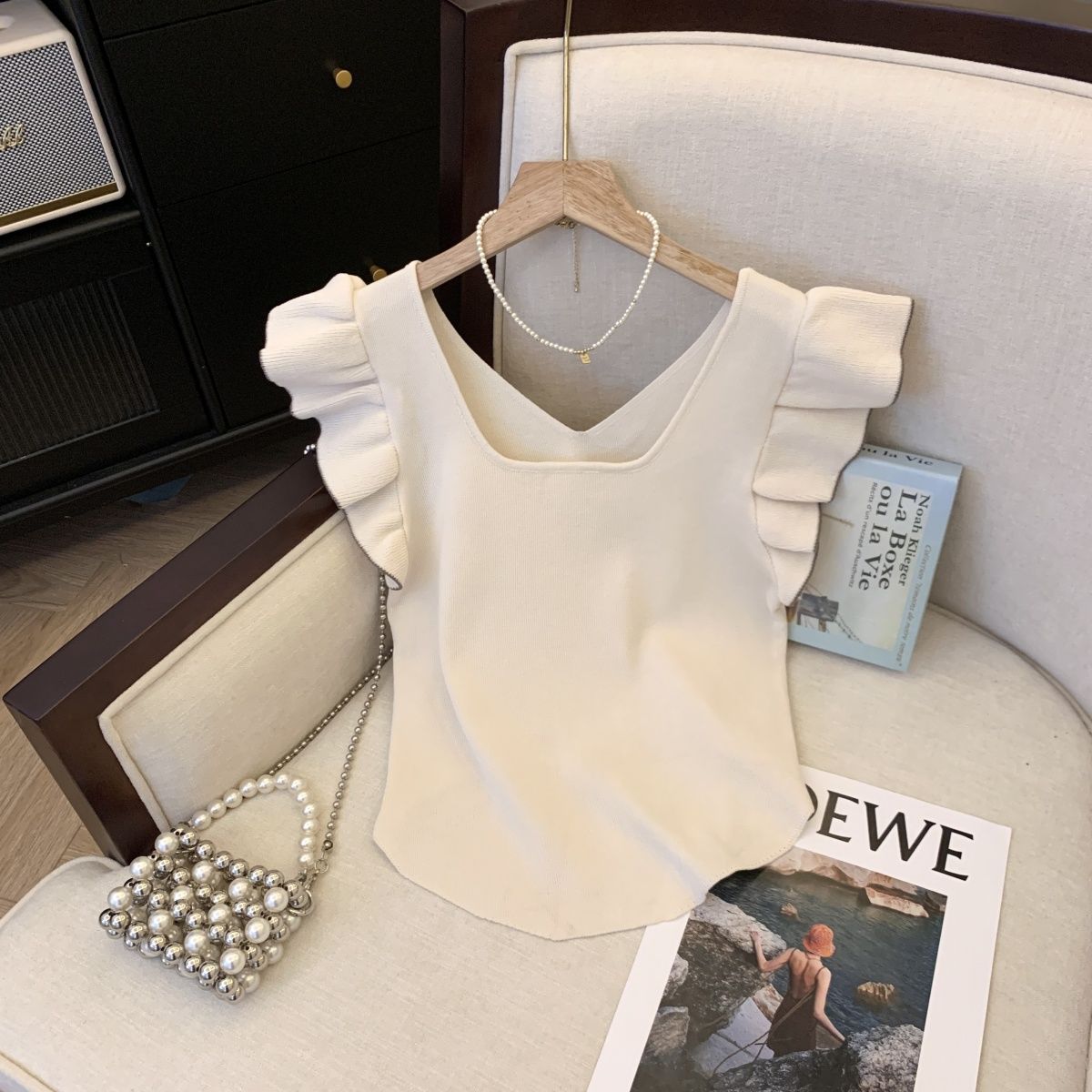 Ruffled Short Sleeves Top Slimming
