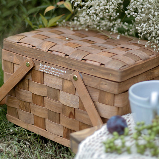 Woven Picnic Storage Basket With Lid