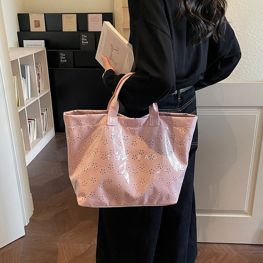 Spring Minimalist High-Capacity Commuter Tote Bag