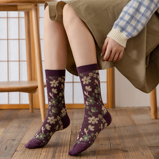 Retro-style Small Floral Ladies' Socks With High Tubes And Piles