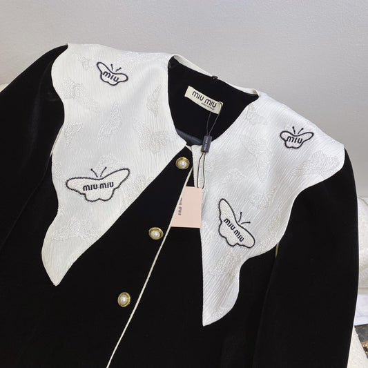 Letter Jacquard Embroidered Butterfly Collar Jacket