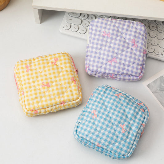Love Toiletry Traveling Cosmetic Bag