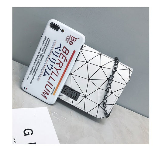 Chain crossbody bag