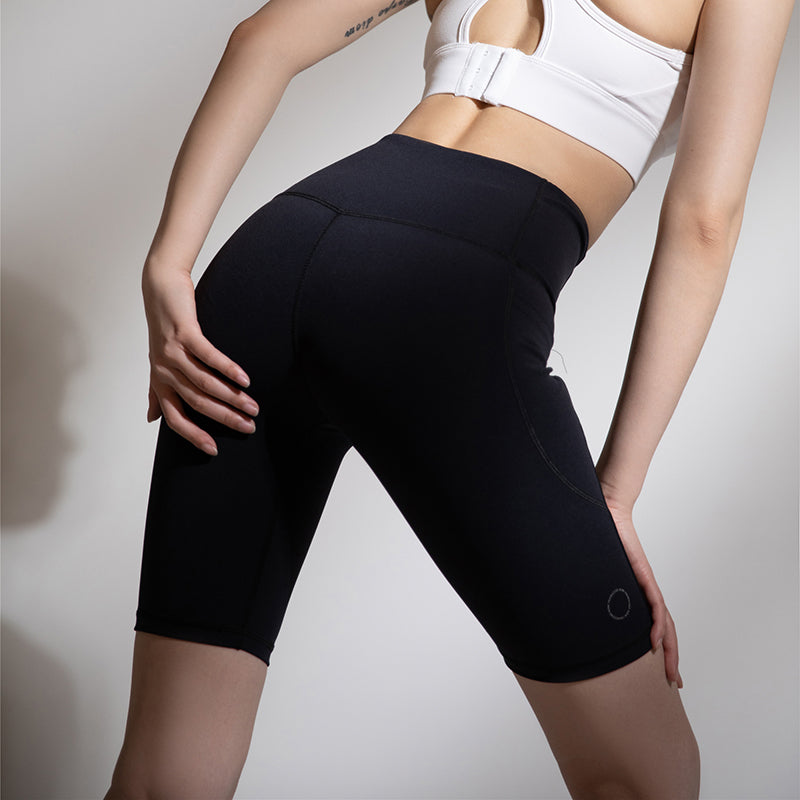 Five-point hip pants