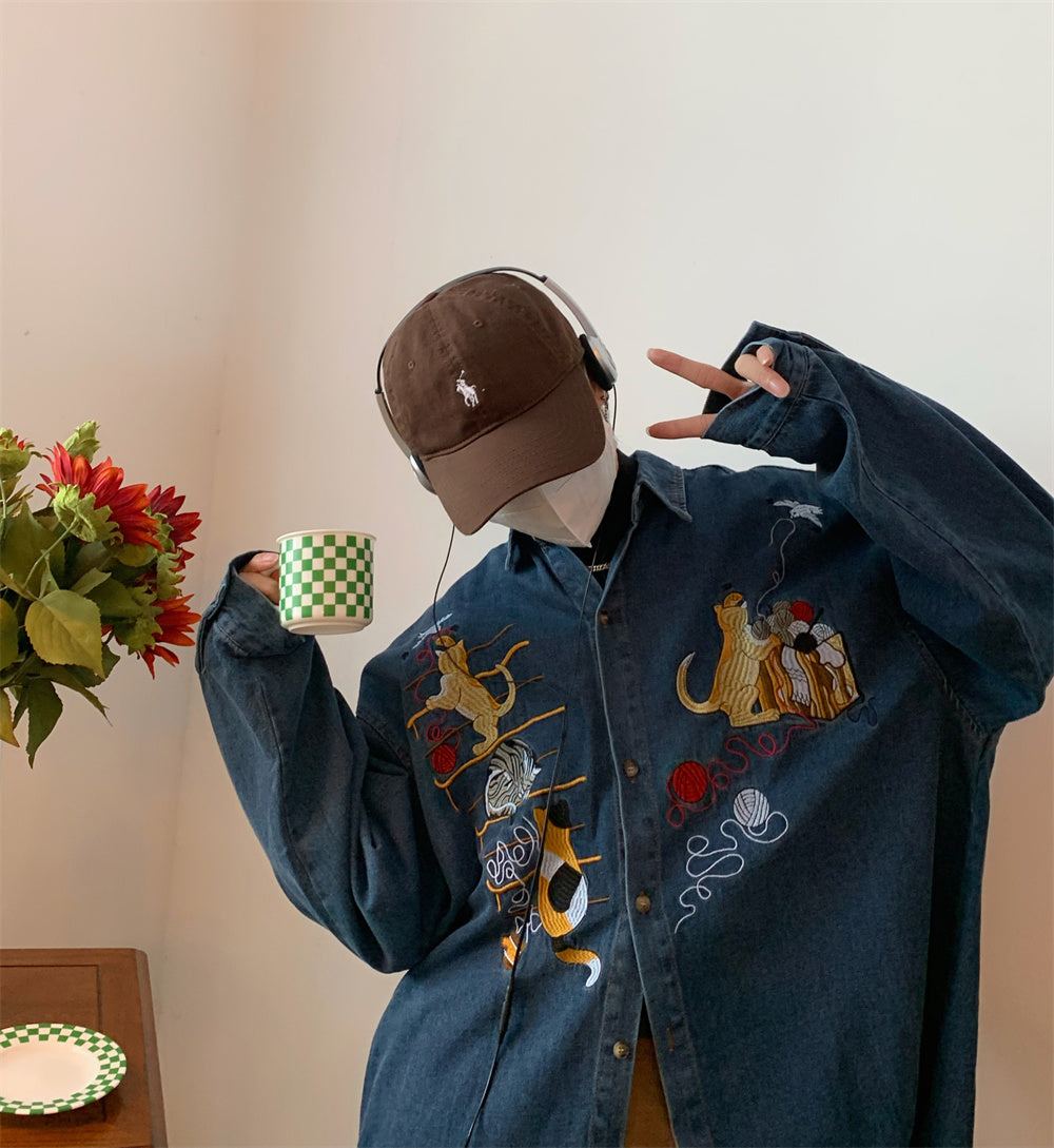 Denimskjortejakke med kattebroderi til kvinder i retrostil