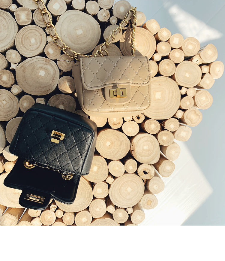 Mini diamond chain belt bag