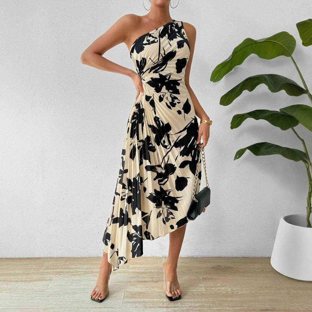 Long Sleeveless Mid-length Dress With An Irregular Leaf Print