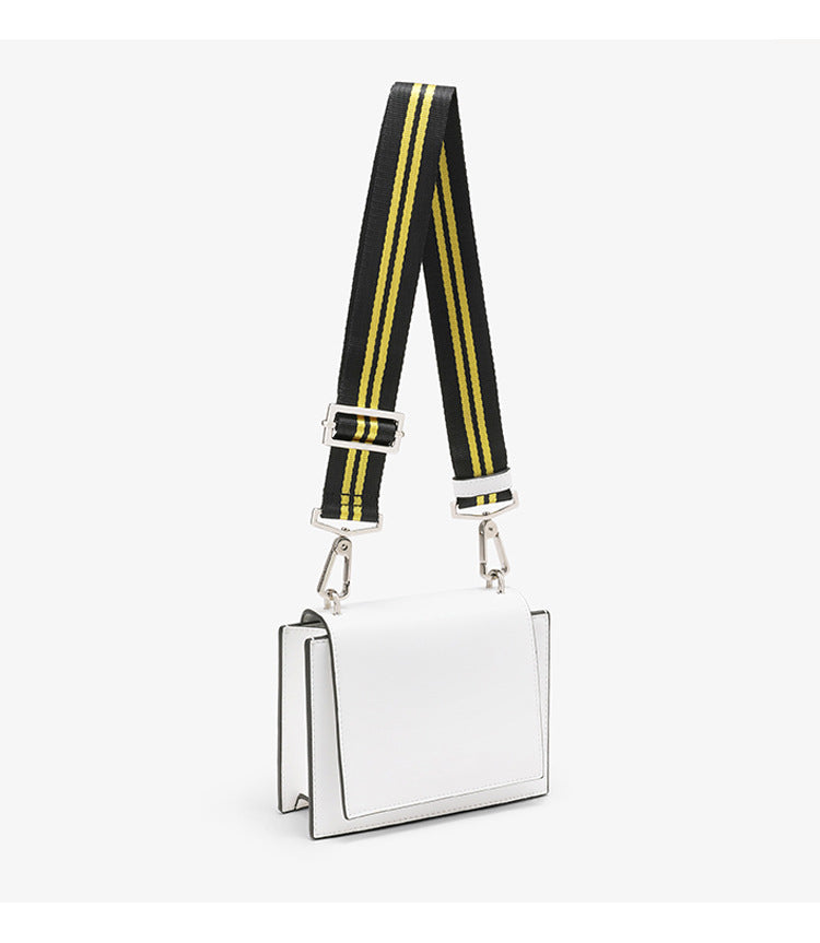 Portable shoulder bag