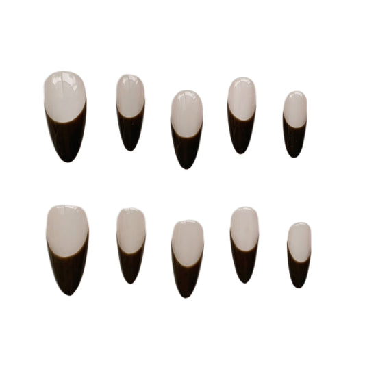 Advanced Almond Finished Nail Art