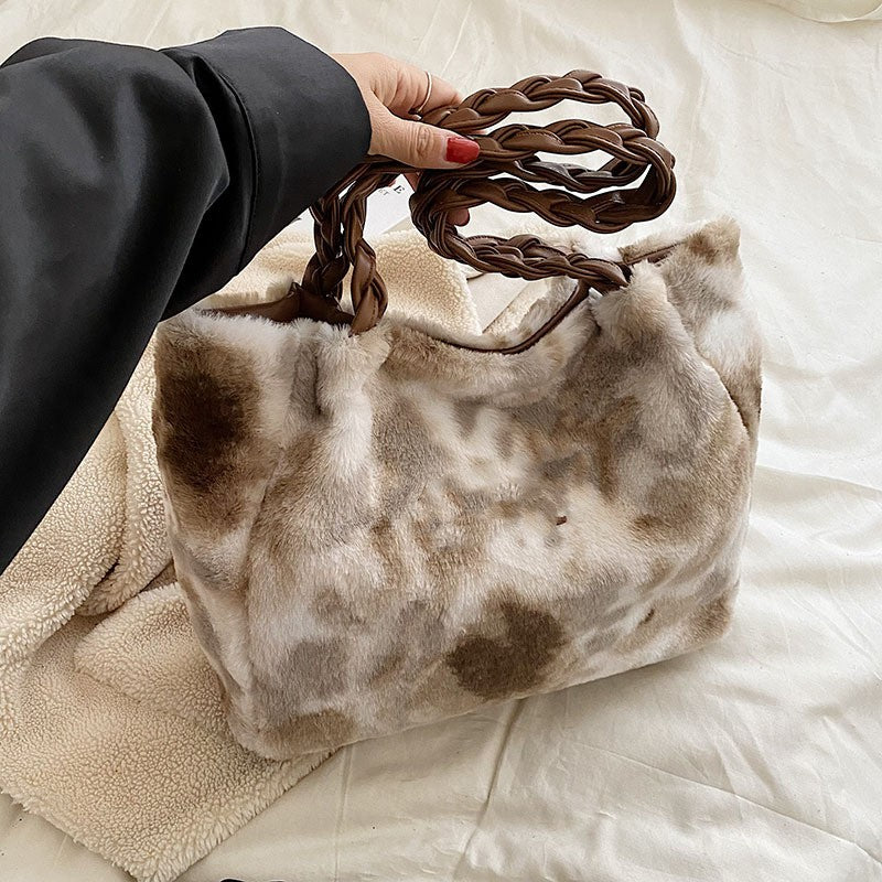 Ink Painting Contrast Wool Bag Weaving