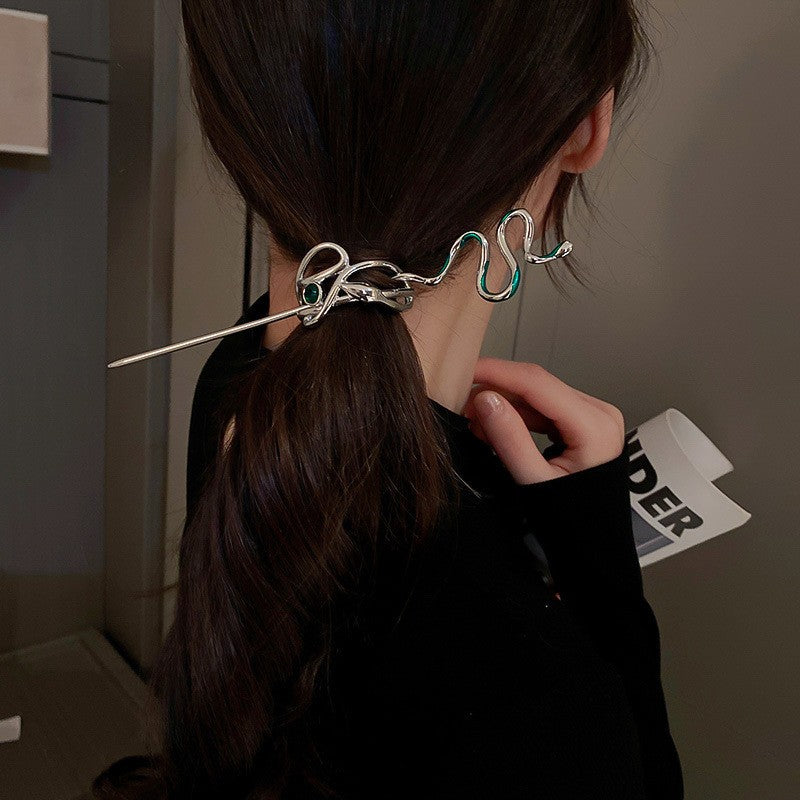 Snake Shaped Green Gem Antique Metal Hairpin