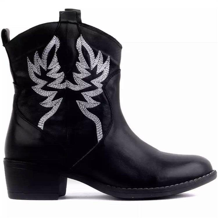 Embroidered Short Barrel Wood Heel Middle Heel Martin Boots