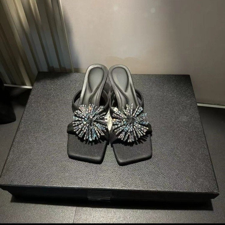 Spring-Summer Fashion Firework Rhinestone Chain High-End Design Influencer Outdoor Wear Non-Slip Square Toe High Heel Sandals