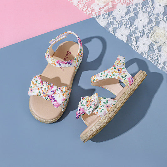 Big Boy Girl's Beach Shoes With Floral Bow