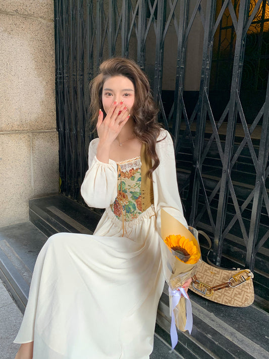 French Square Neck Dress With A Touch Of Apricot Color