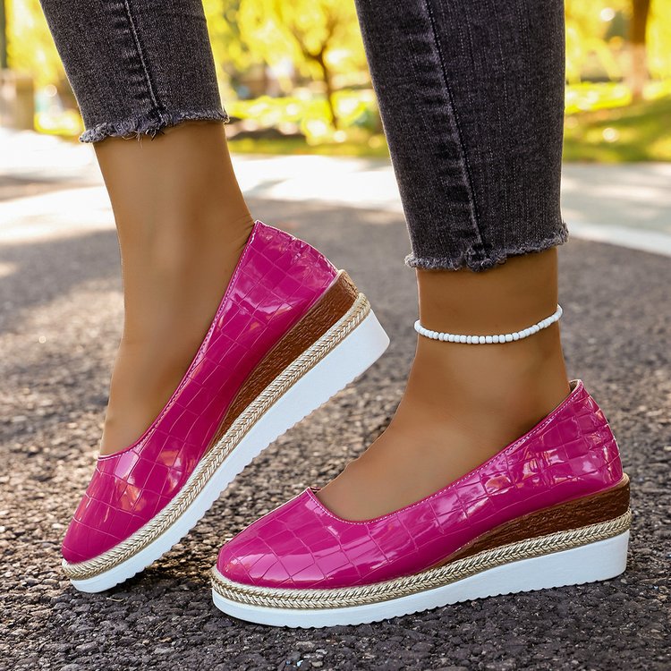 Large-size Wedge-heel Patent Leather Womens Pumps