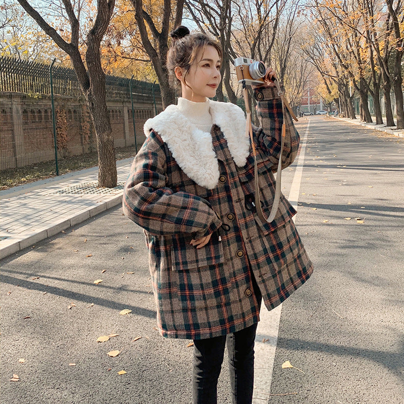 Mid-length Thick Lamb Hair Pie Overcoming The Waist And Velvet Plaid Jacket