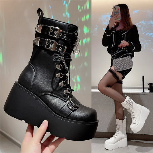 Forhøjede Martin-støvler i punk-casual-stil