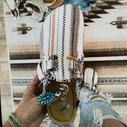 Uafhængig station grænseoverskridende store størrelser sko til kvinder, forår og efterår, europæiske og amerikanske nye leopardprint semi-hjemmesko, dovenskabs-sko, ærte-sko