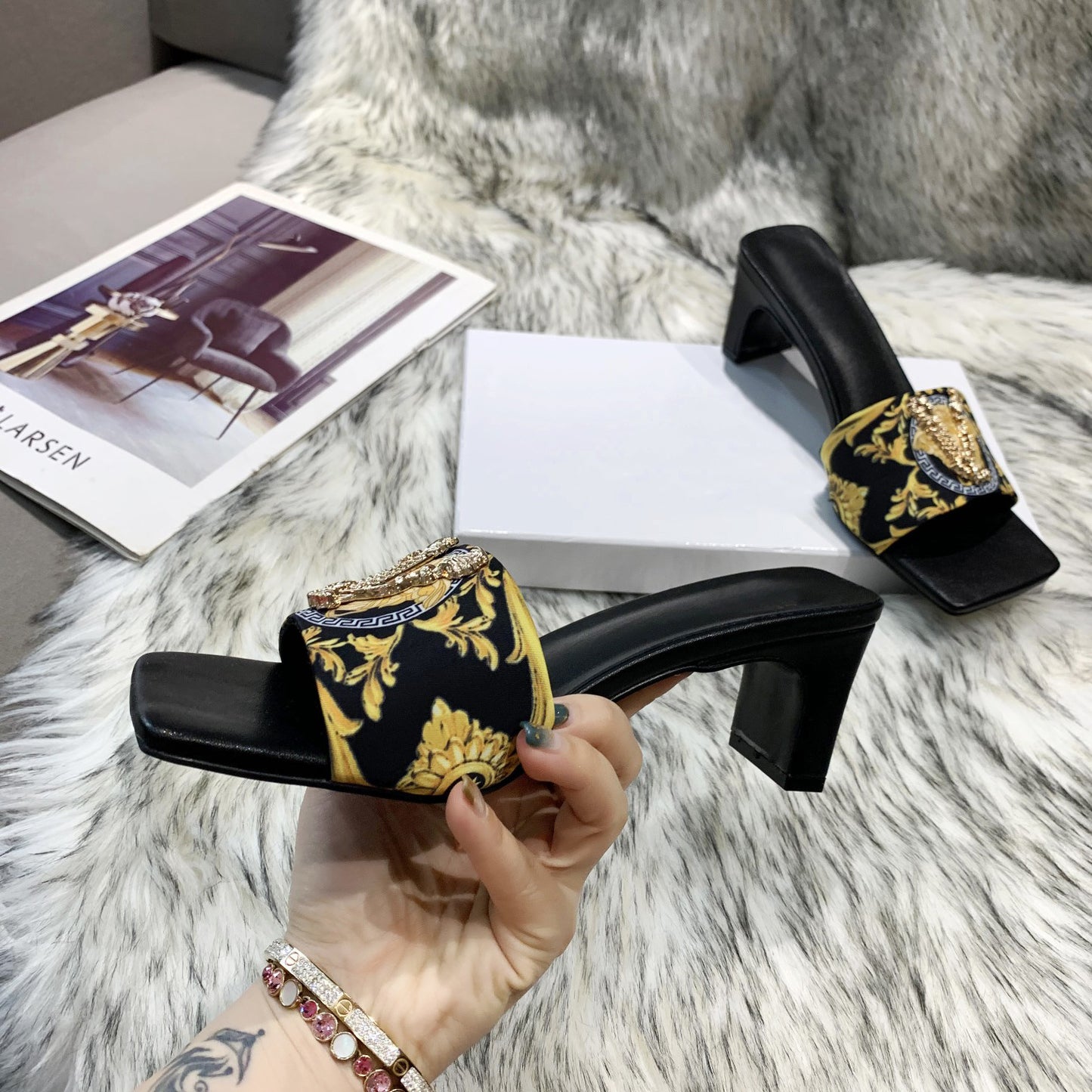 Cowhide Pattern One-and-a-half Support High-heeled Fashionable Slippers