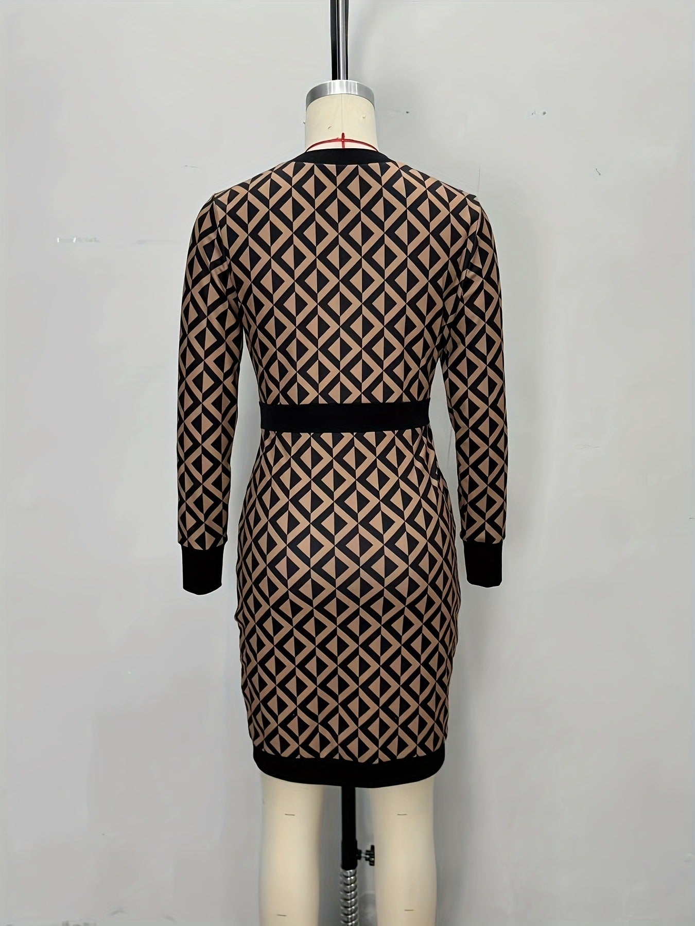 Women's Plaid Round Neck Long Sleeved Knitted Dress