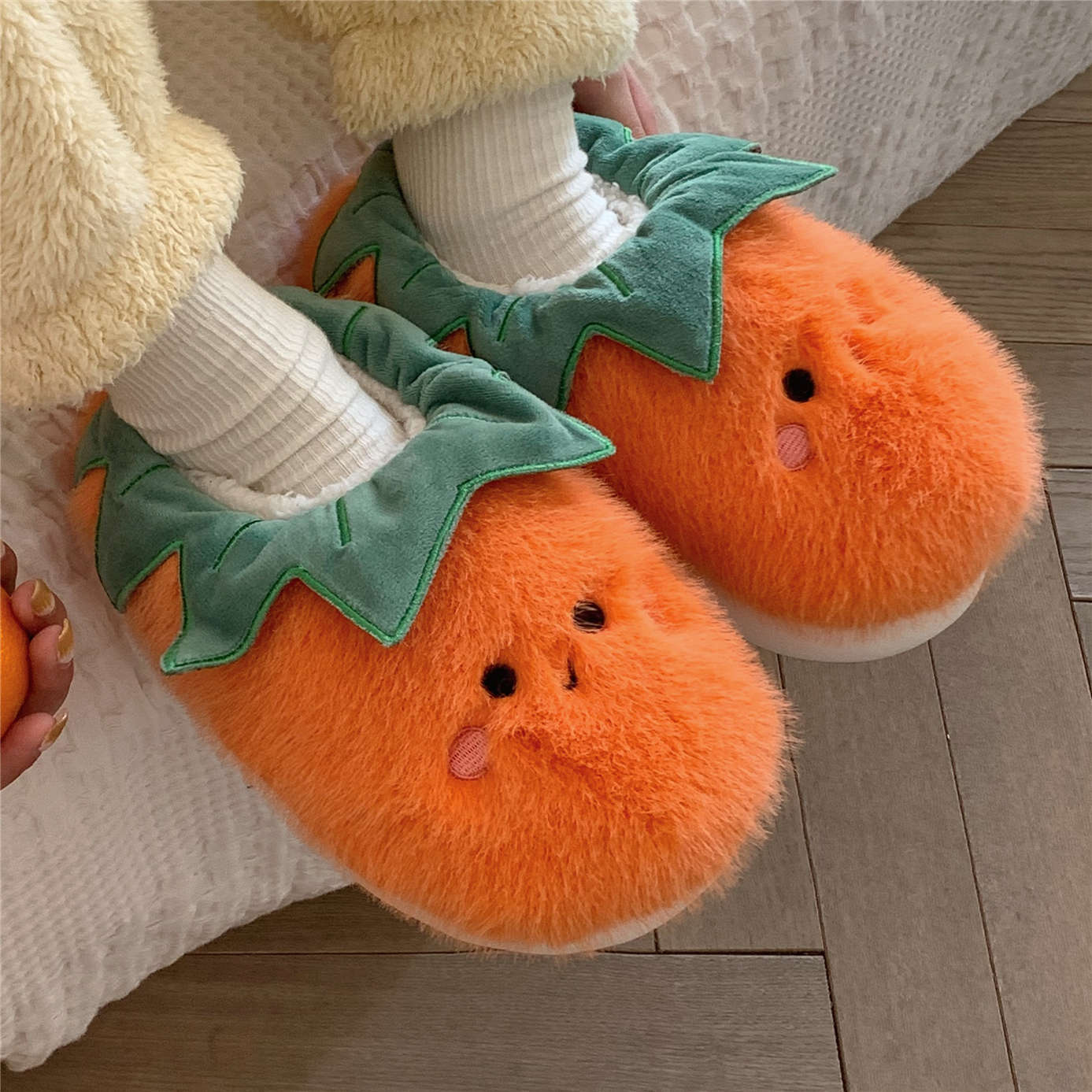 Women's Fashion Plush Thick Bottom Home Non-slip Slippers