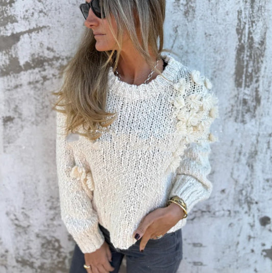 Women's Loose Flower Round Neck Long Sleeve Knitted Sweater