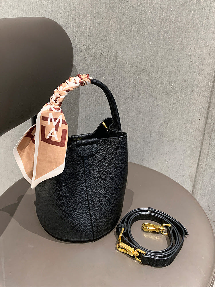 Simple Fashion Personality New Handbag For Women