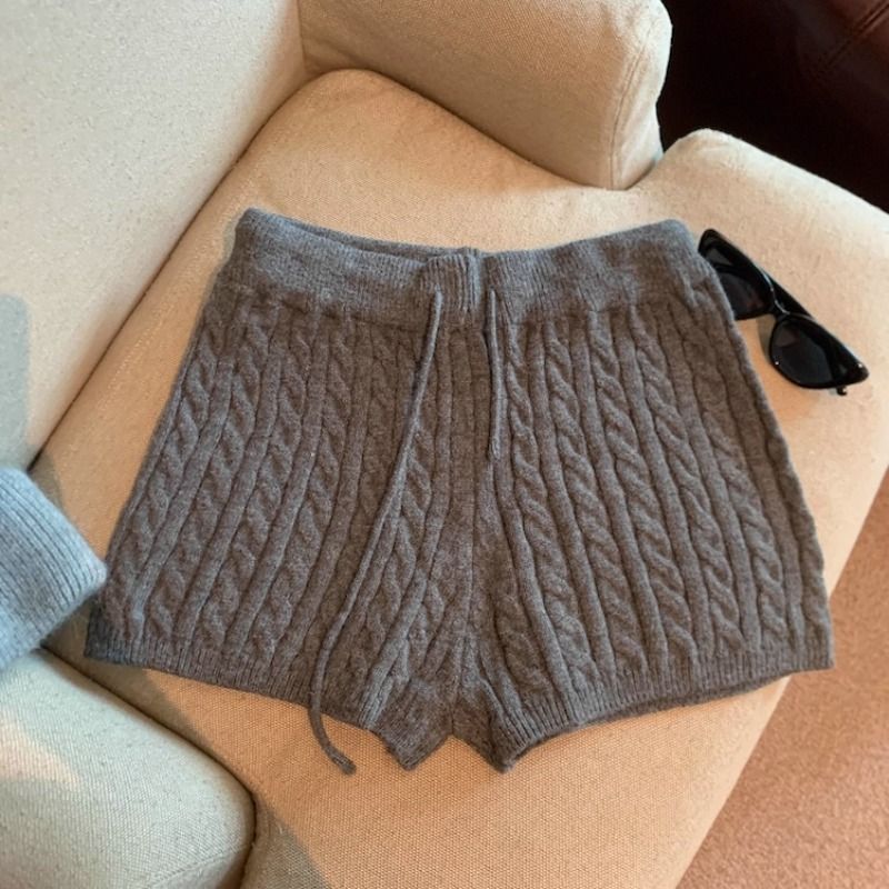 Retro Minimalist Cable-knit Linen Shorts With Elastic Waist