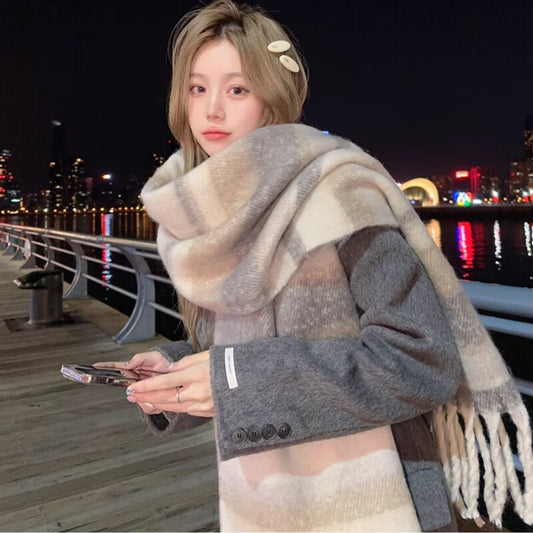 Versatile Thickened Trendy Tassel Neck Warmer In The Maillard Style