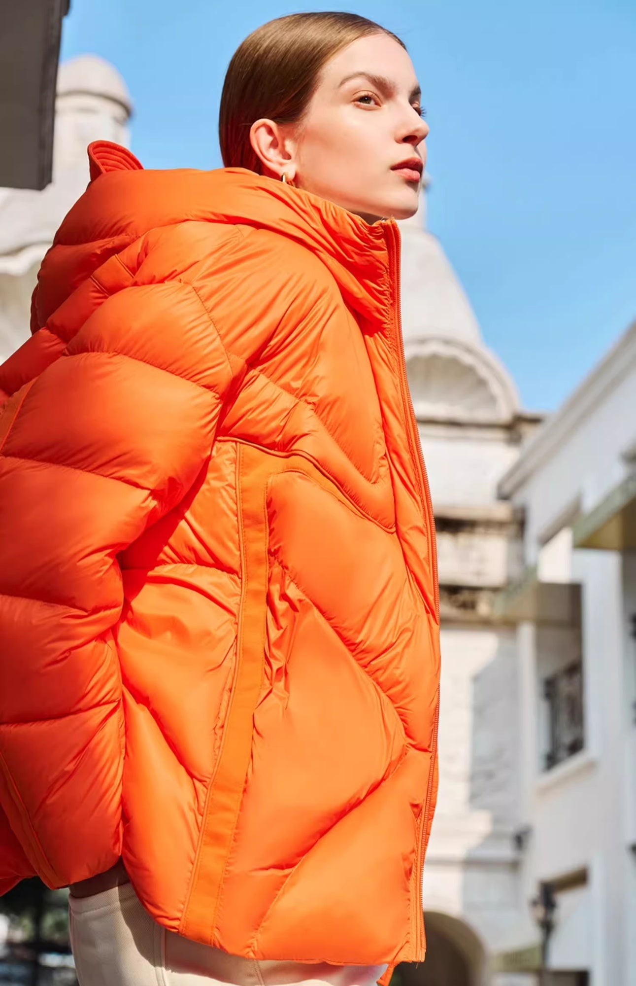 Short White Duck Down Hooded Down Jacket Women