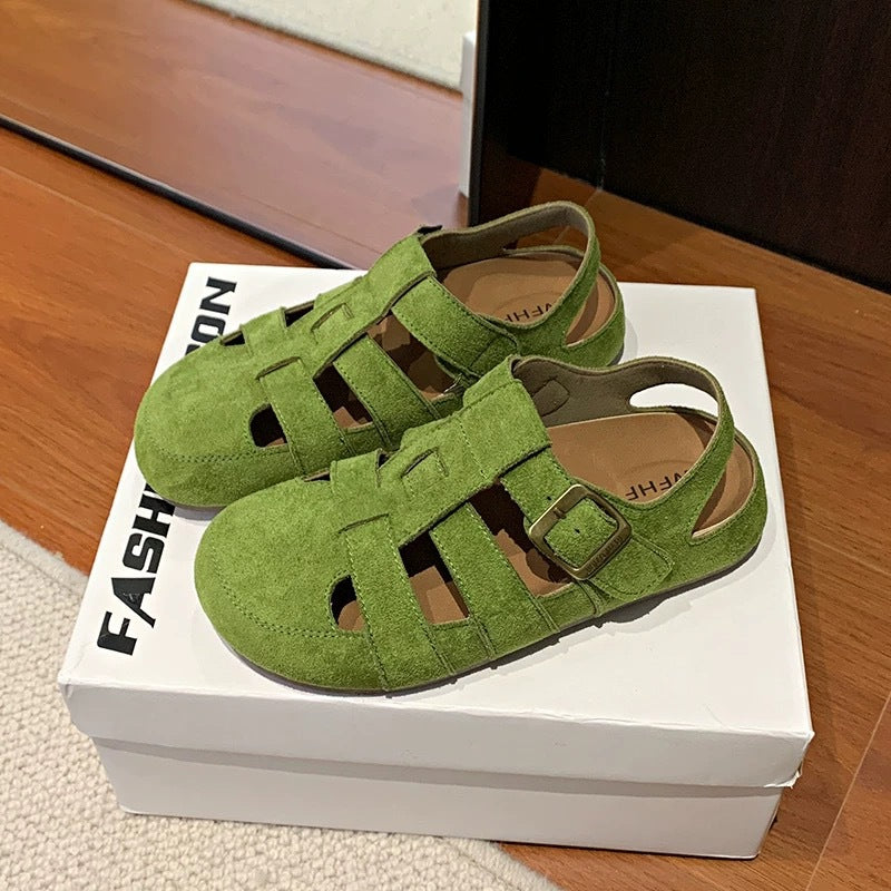 Retro sandaler med lukket tå og tovejs-hulfarvet hjemmesko