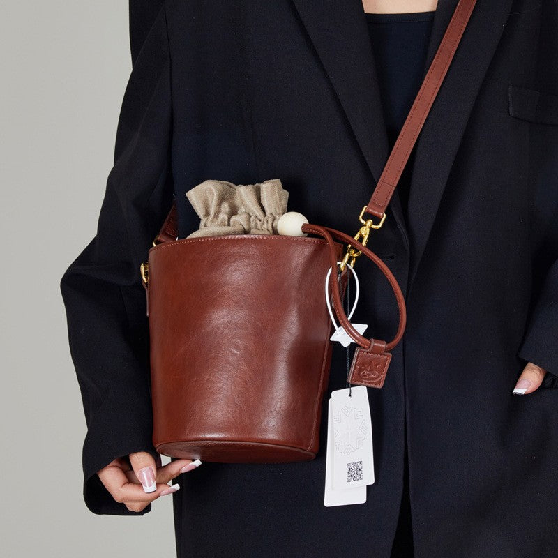 Women's Fashion One Shoulder Underarm Crossbody Bag