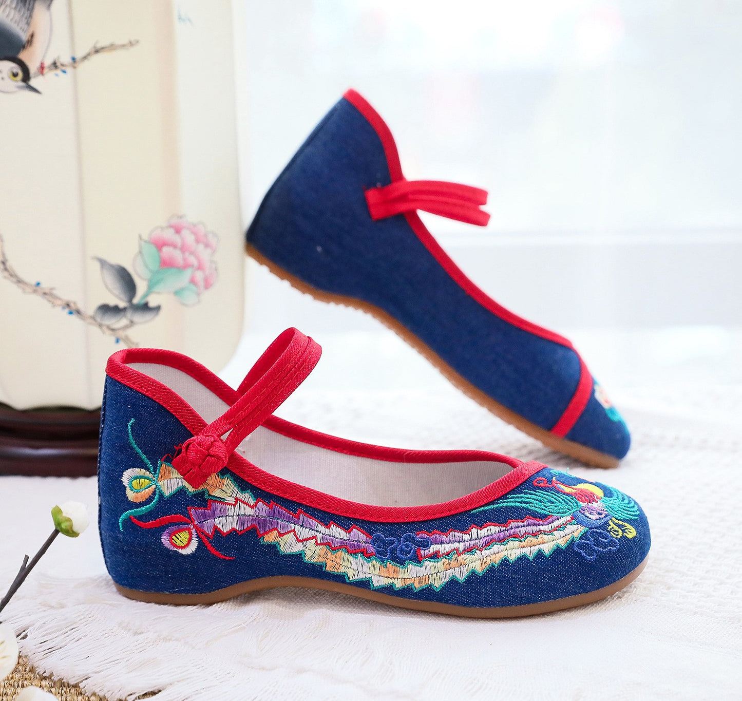Beef Tendon Bottom Embroidered Cotton Shoes Shallow Mouth Ethnic Style