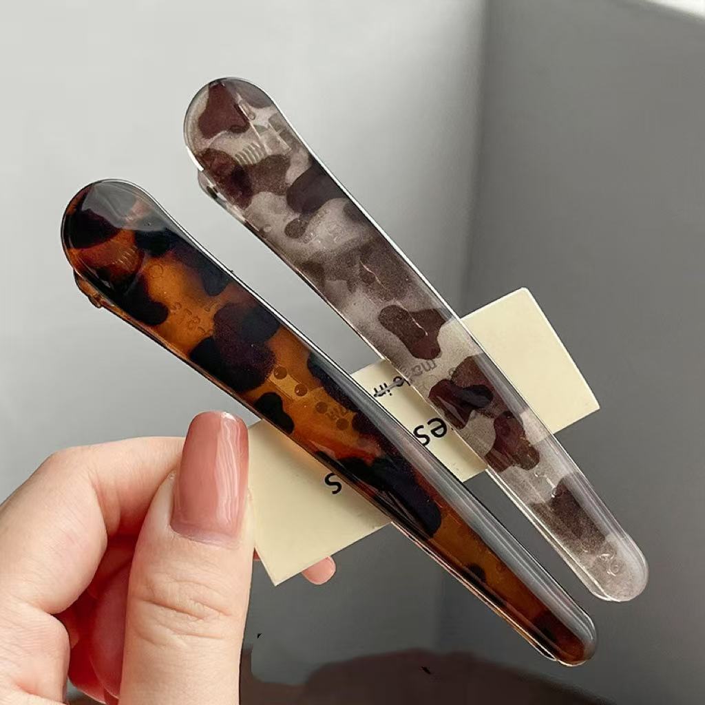 Women's Fashion Seamless Bangs Forehead Side Hair Clip