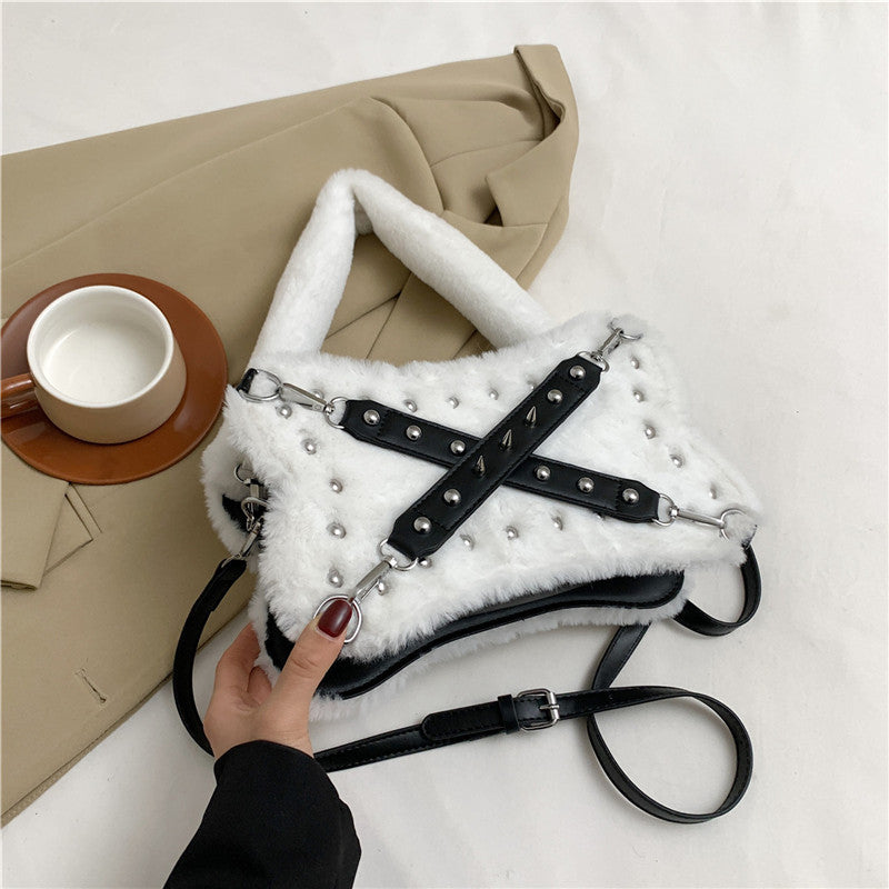 Sweet Cool Hot Girl Rivet Plush Shoulder Bag