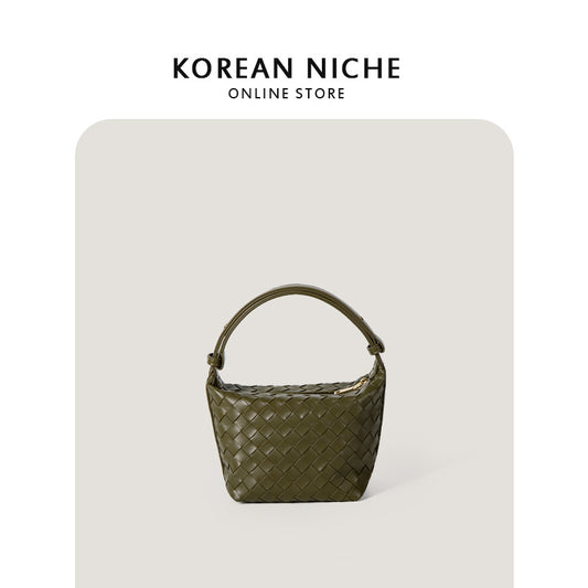 Stylish Casual Hand-held Woven Women's Bag