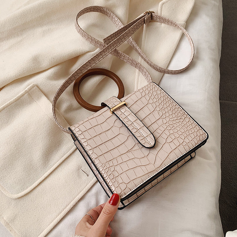 Women's retro Hong Kong style messenger bag