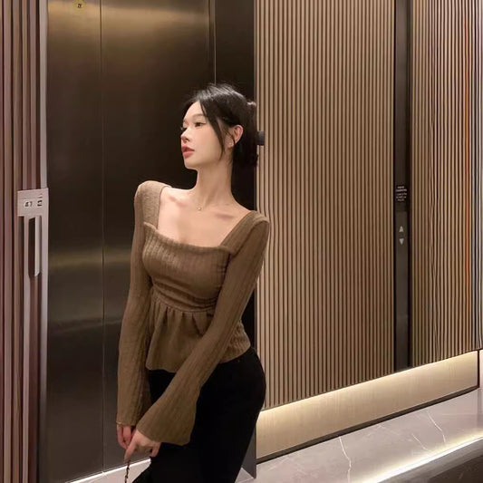 Pure Desire Apricot Hem Square Collar Long Sleeve Top