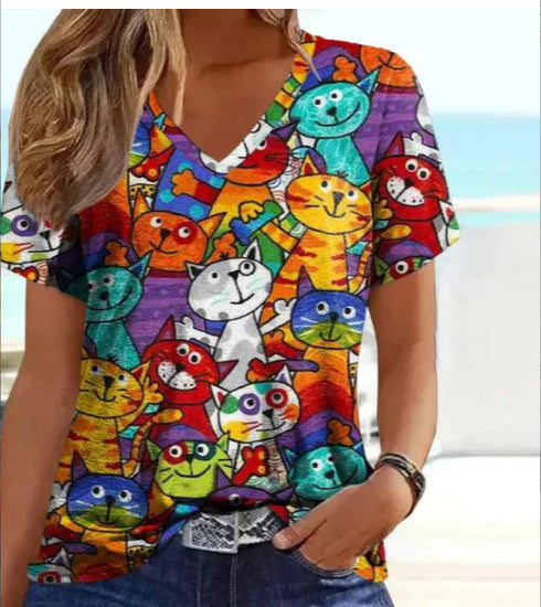 Personalized Printed V-neck Short Sleeved Loose Fitting