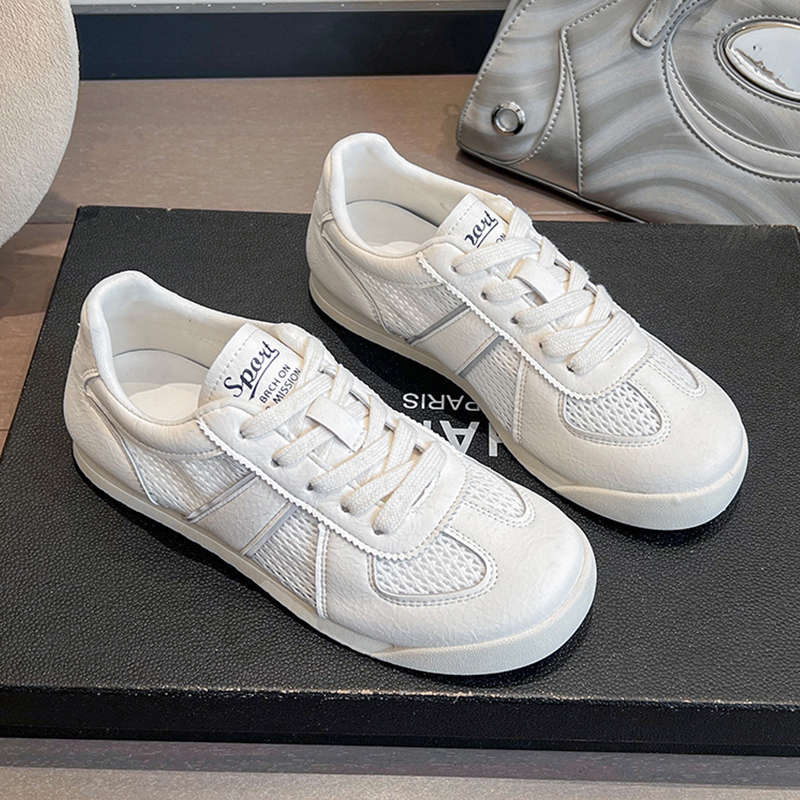 Retro Flat Desert Boots Versatile Casual White Sneakers