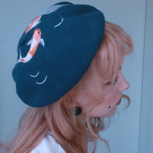 Small Design Wool Felt Beret