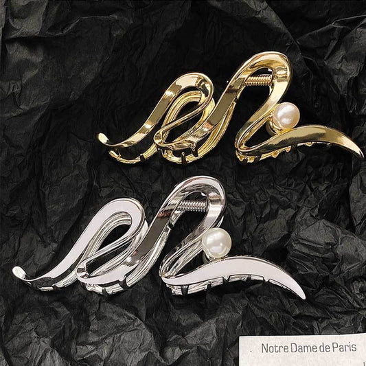 Women's Pearl Shark Metal Hairpin