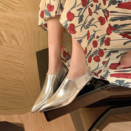 Women's Retro Elegant Low Heel Pointed Toe Deep Mouth Shoes