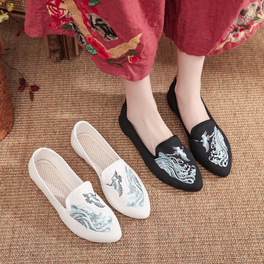 Antique Stylish Low Heel Women's Shoes Crane HAILANG Canvas Embroidered Cotton Shoes
