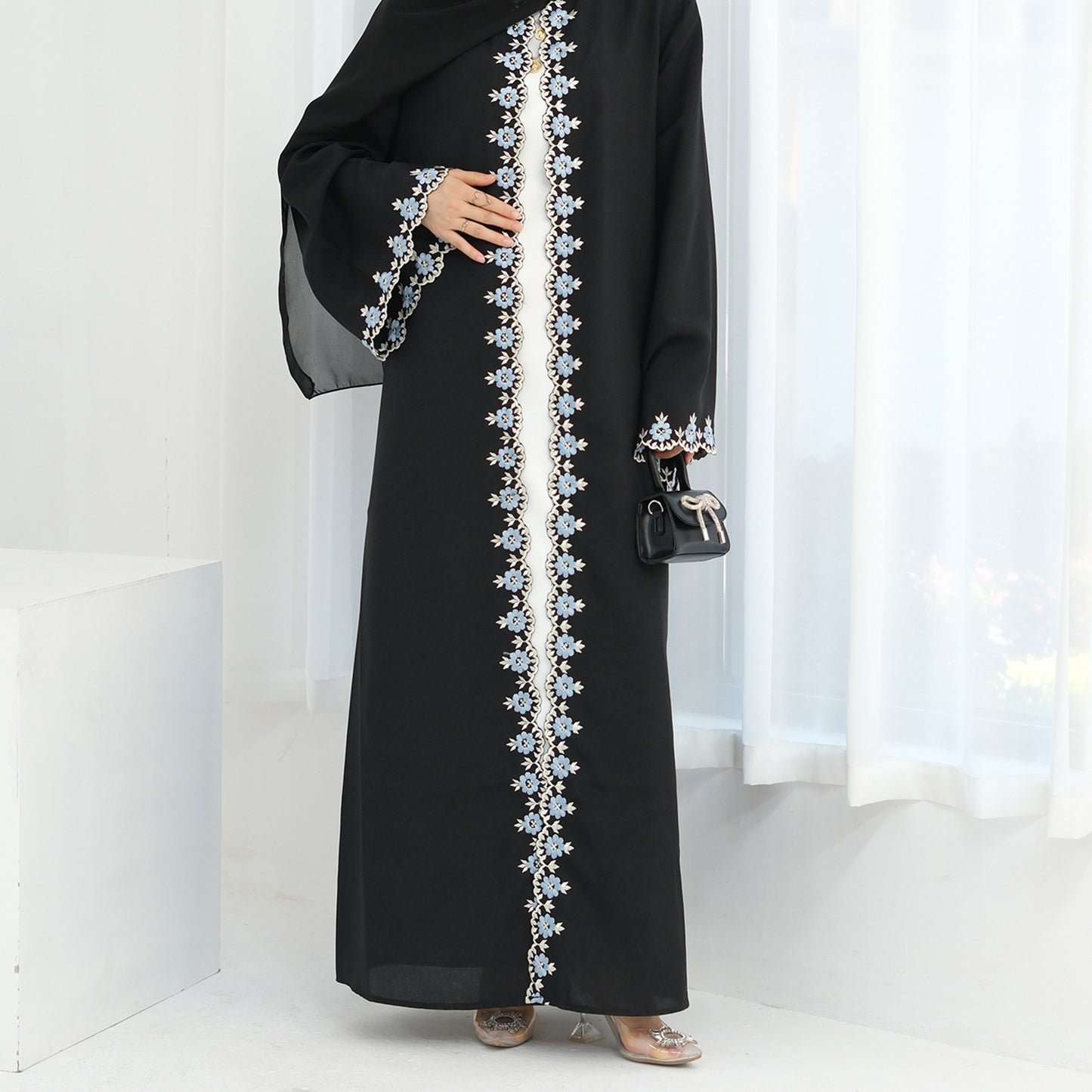 Dubai Flower Embroidered Cardigan Robe LR909
