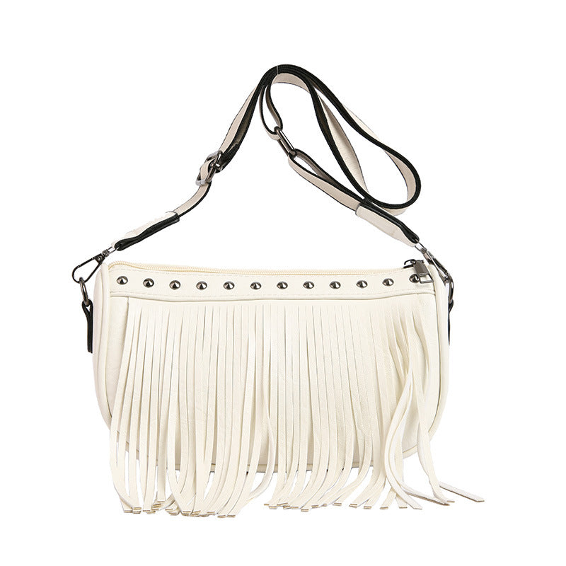 Ladies Tassel Retro Large Capacity Shoulder Bag